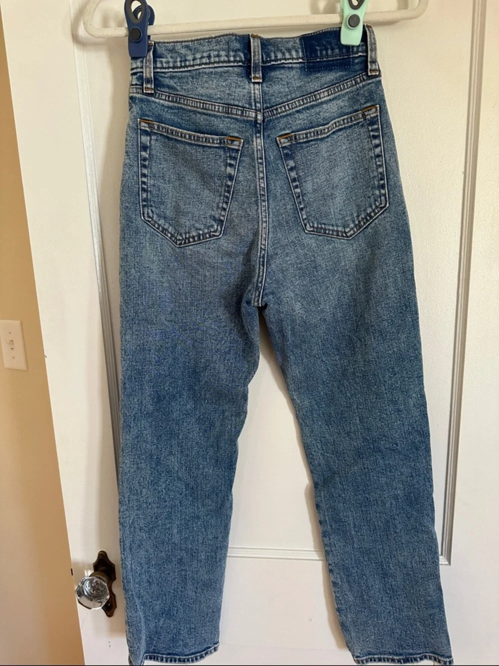 Abercrombie & Fitch The Ankle Straight Ultra High Rise Patchwork Jeans - Picture 3 of 4